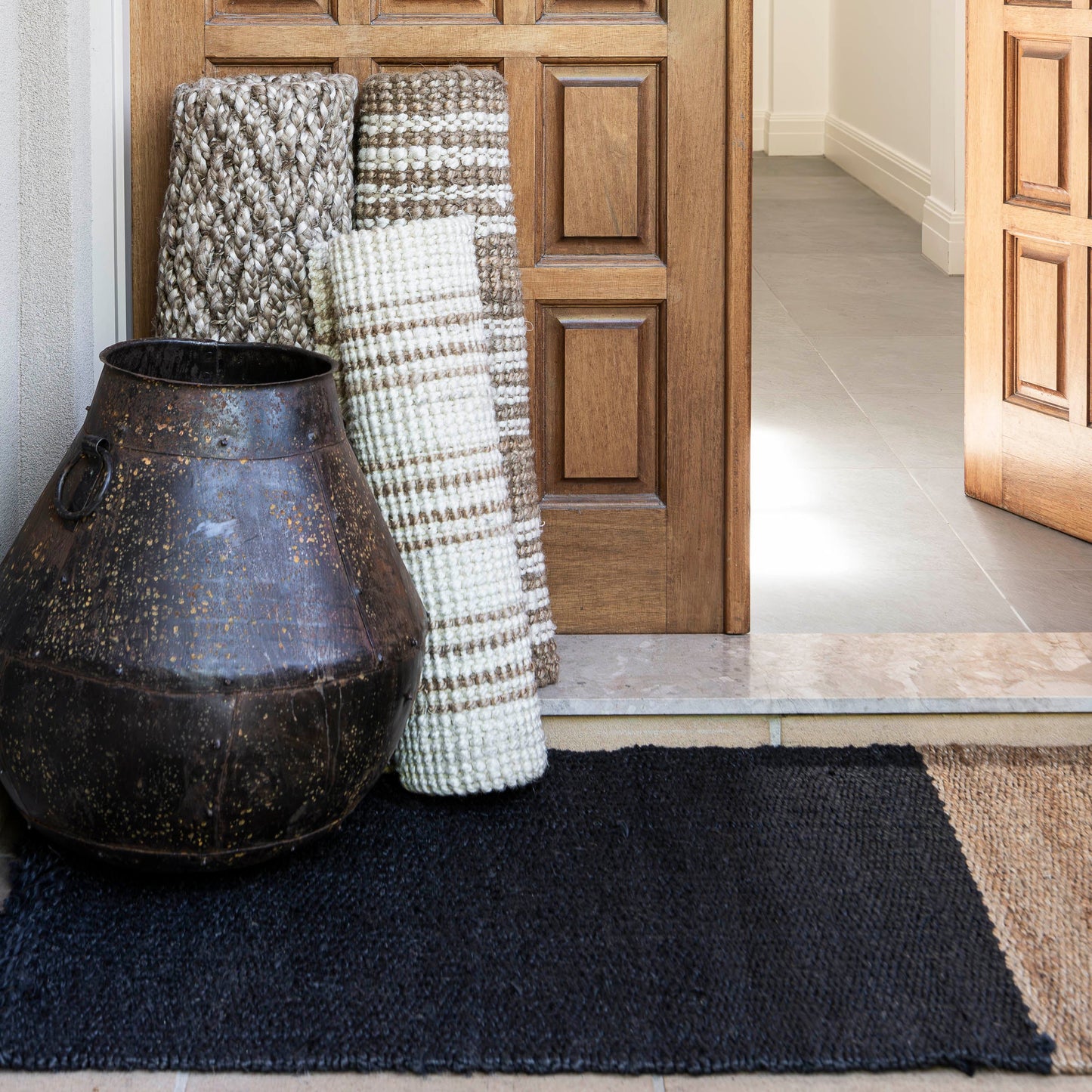 Ossie Rug/Runner | White With Natural Stripe