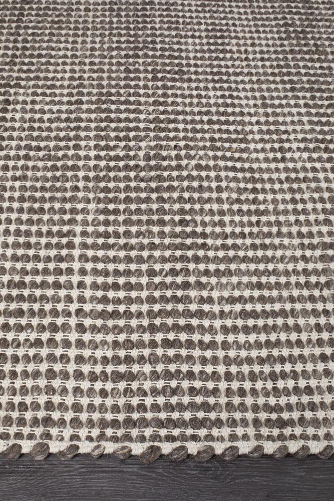 Skandinavian 300 Brown Rug