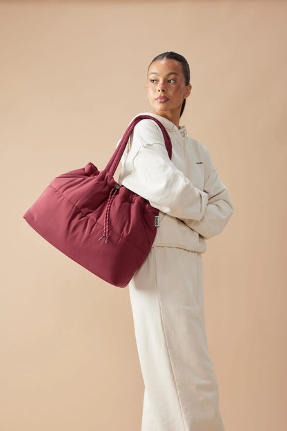 Scrunch Base Puffer Tote | Burgundy/Burgundy
