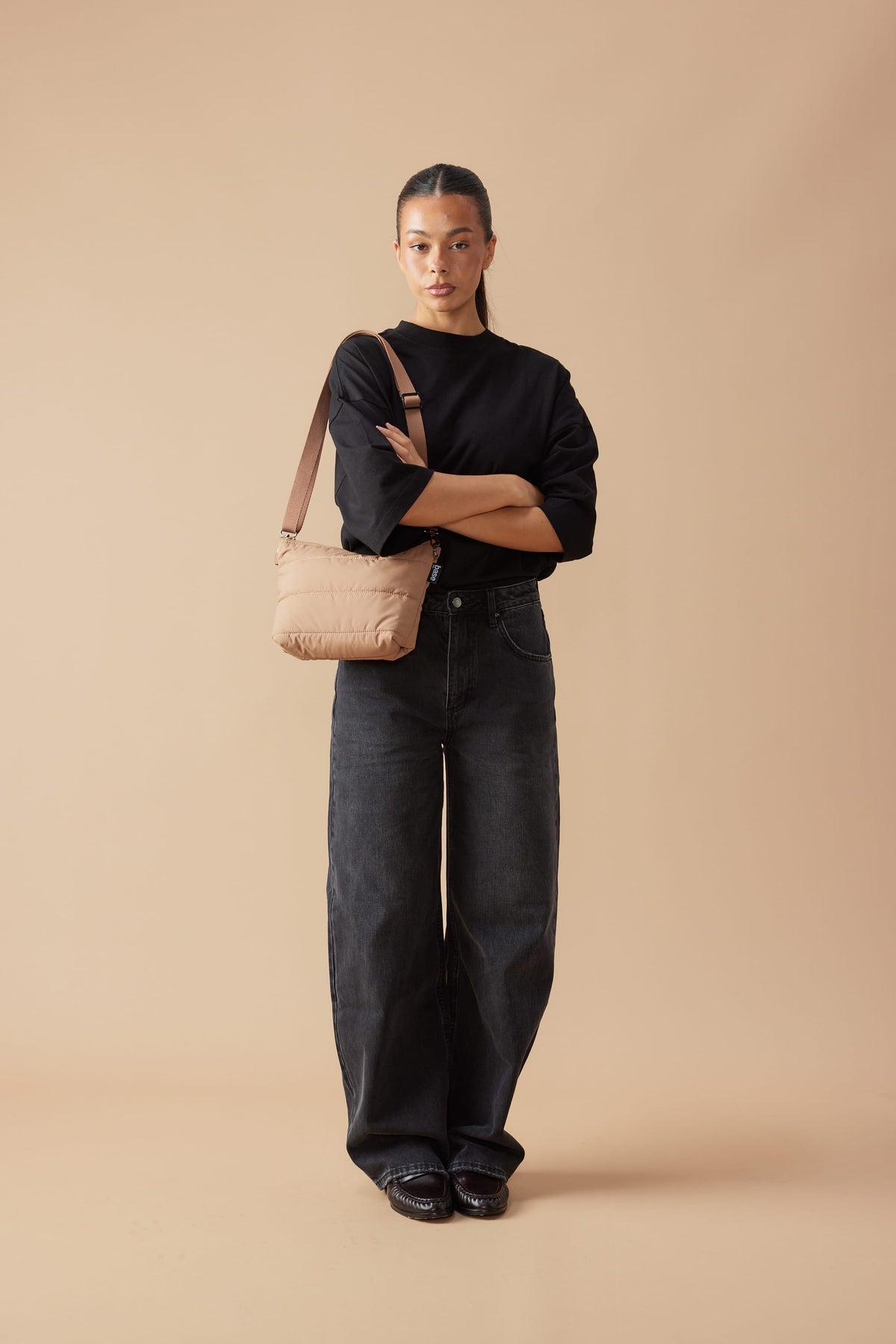 Stash Base Crossbody⎮Cloud⎮Hazelnut