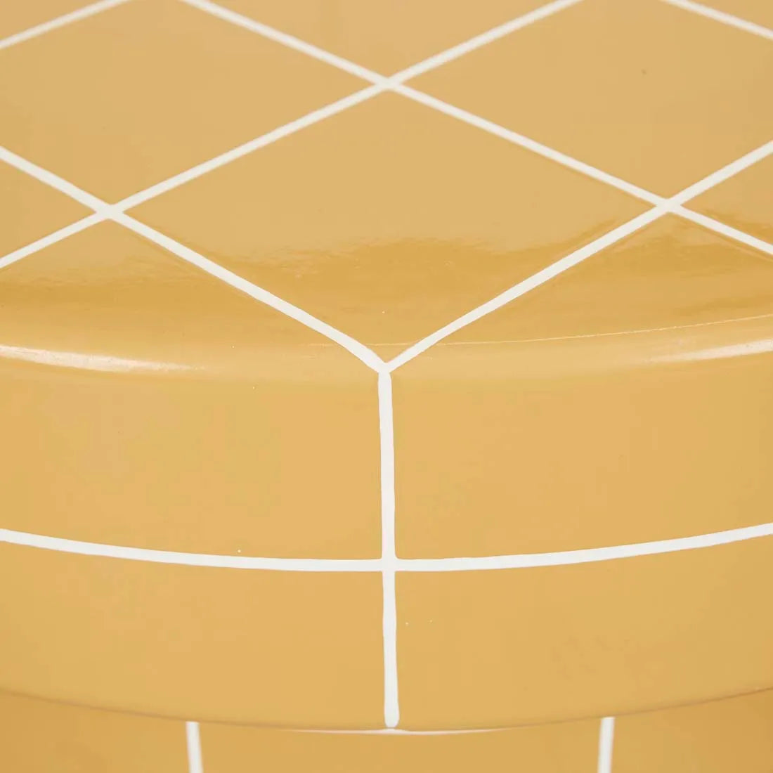 GlobeWest | Seville Tile Round Coffee Table | Honey