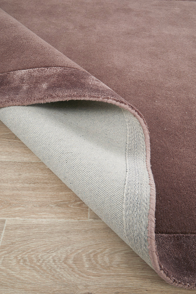 Jewel Curve Grape Runner Rug
