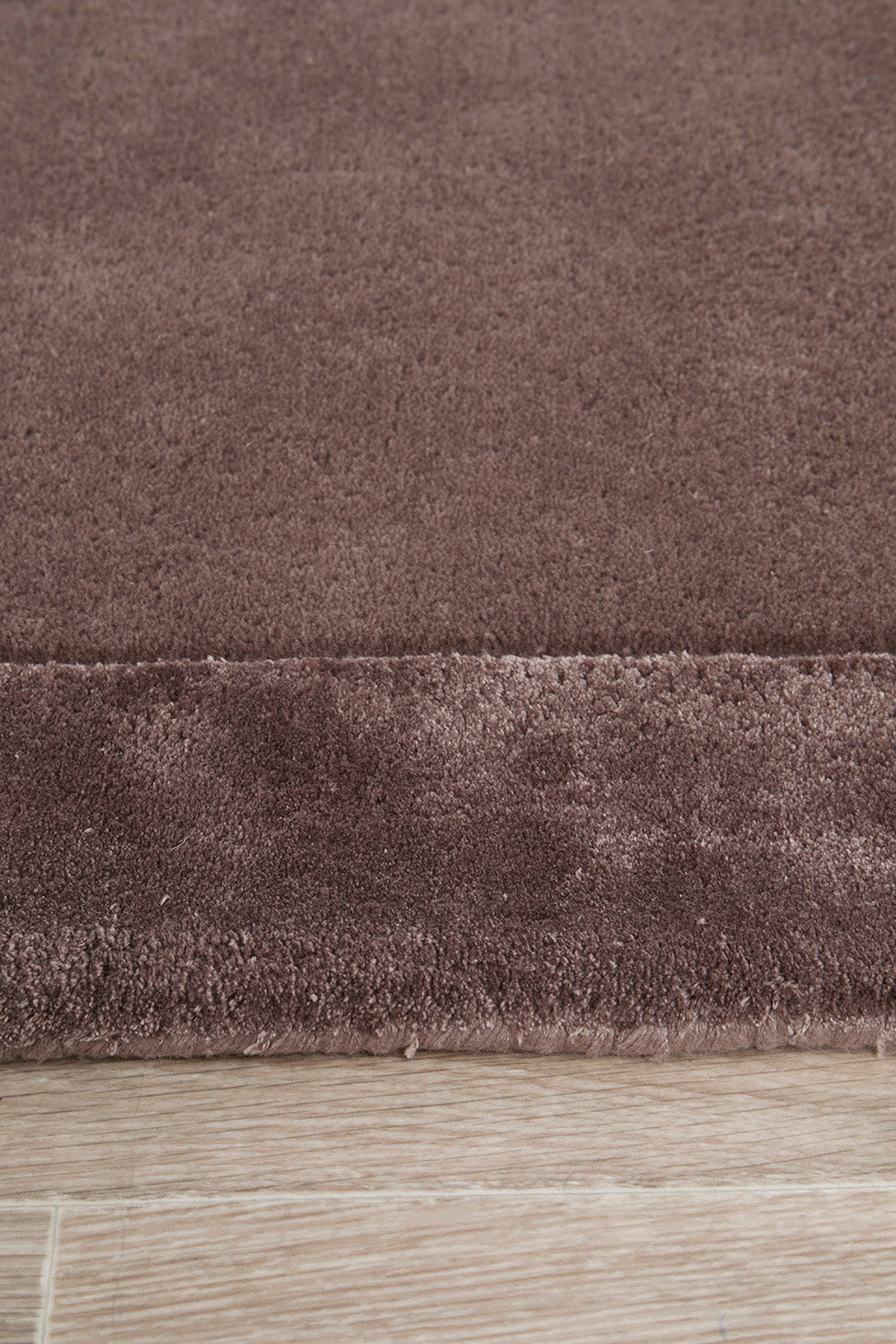 Jewel Curve Grape Rug