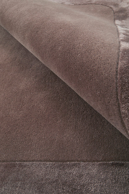 Jewel Curve Grape Rug