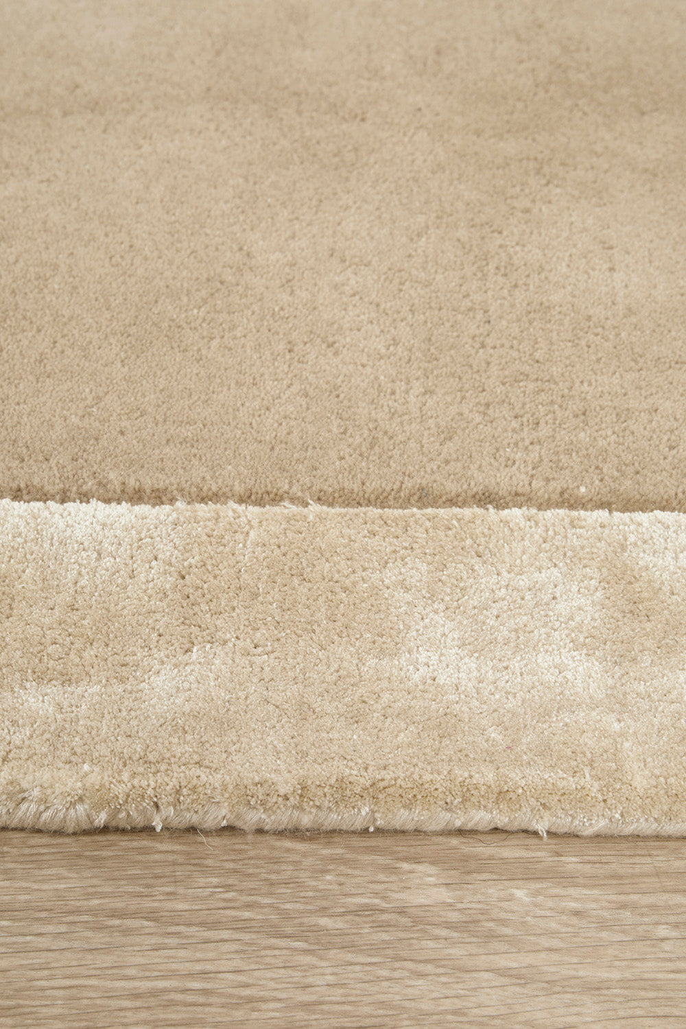 Jewel Curve Husk Rug