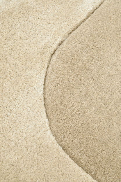 Jewel Curve Husk Rug
