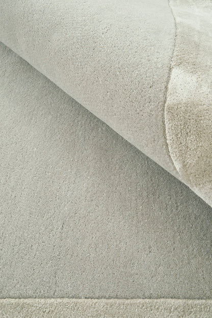 Jewel Curve Silver Runner Rug