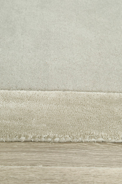 Jewel Curve Silver Rug