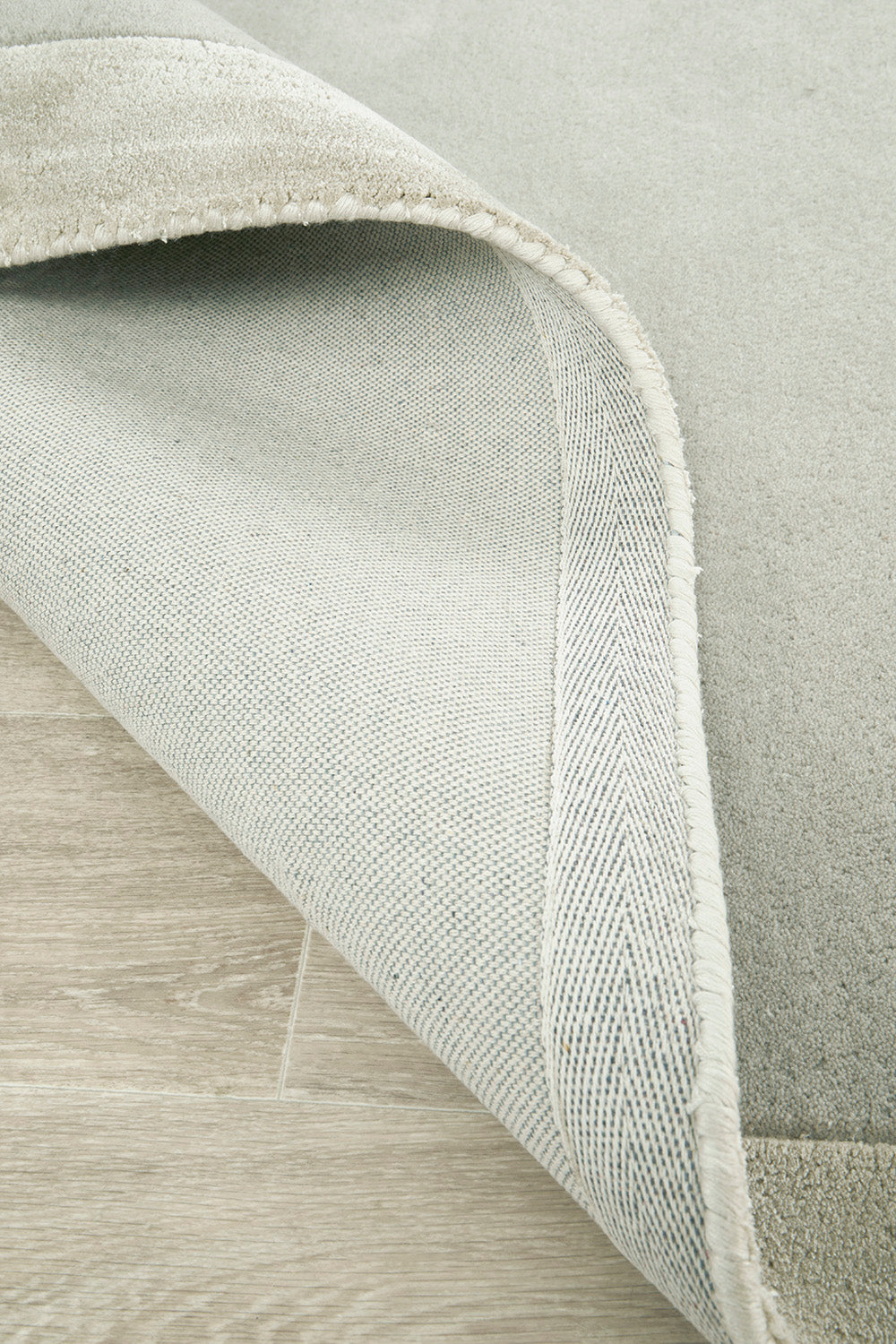 Jewel Curve Silver Rug