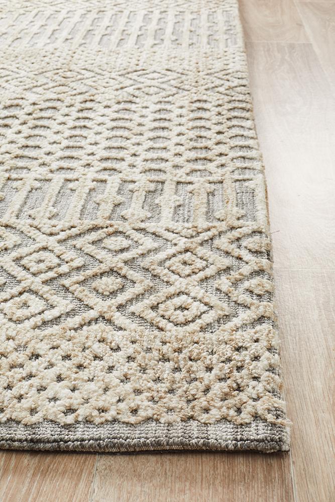 Rustic Casual Tribal Design Sylvia Rug - Natural/Grey