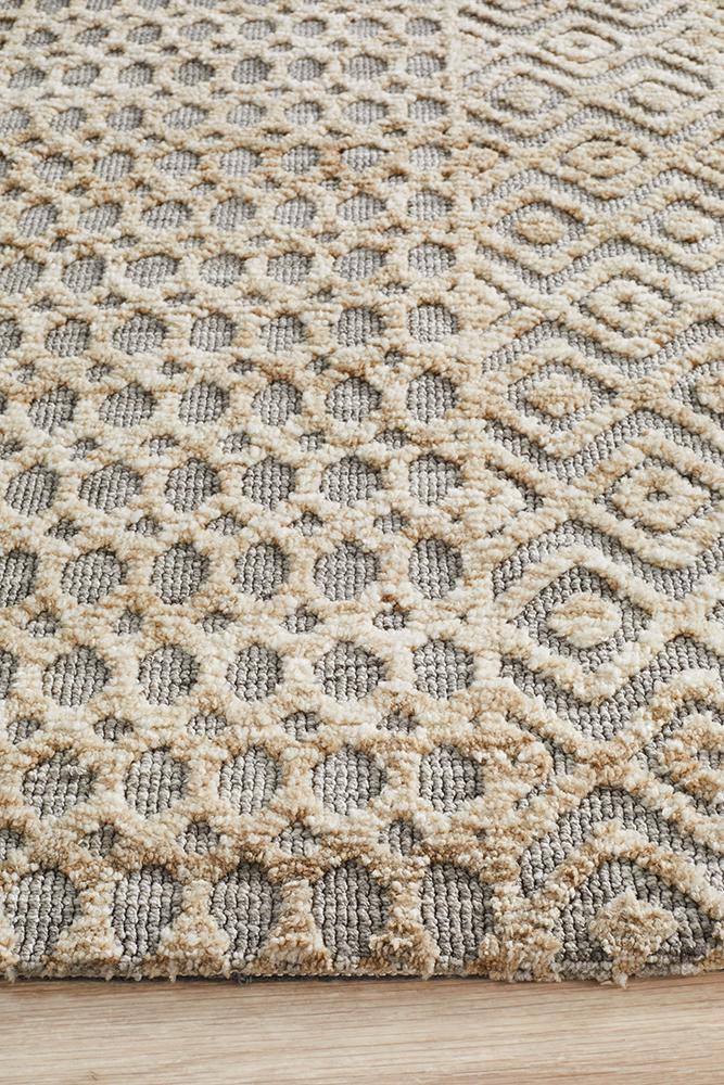 Rustic Casual Tribal Design Sylvia Rug - Natural/Grey